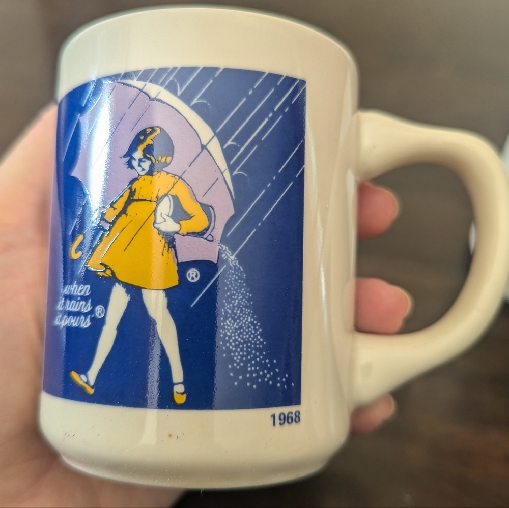Vintage Morton's Salt Girl Set - Picture 6 of 10